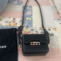 Marc Jacobs Cross body Purse 