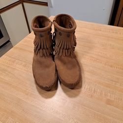 Minnetonka Fringe Moccasin Booties 