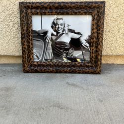 Marilyn Monroe Small Frame 