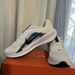 Nike Men Downshifter
