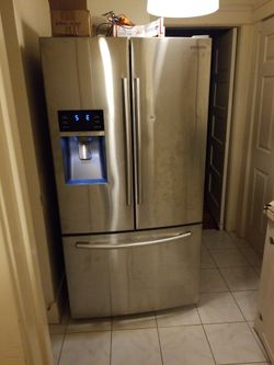 Samsung Fridge refridgerator french door