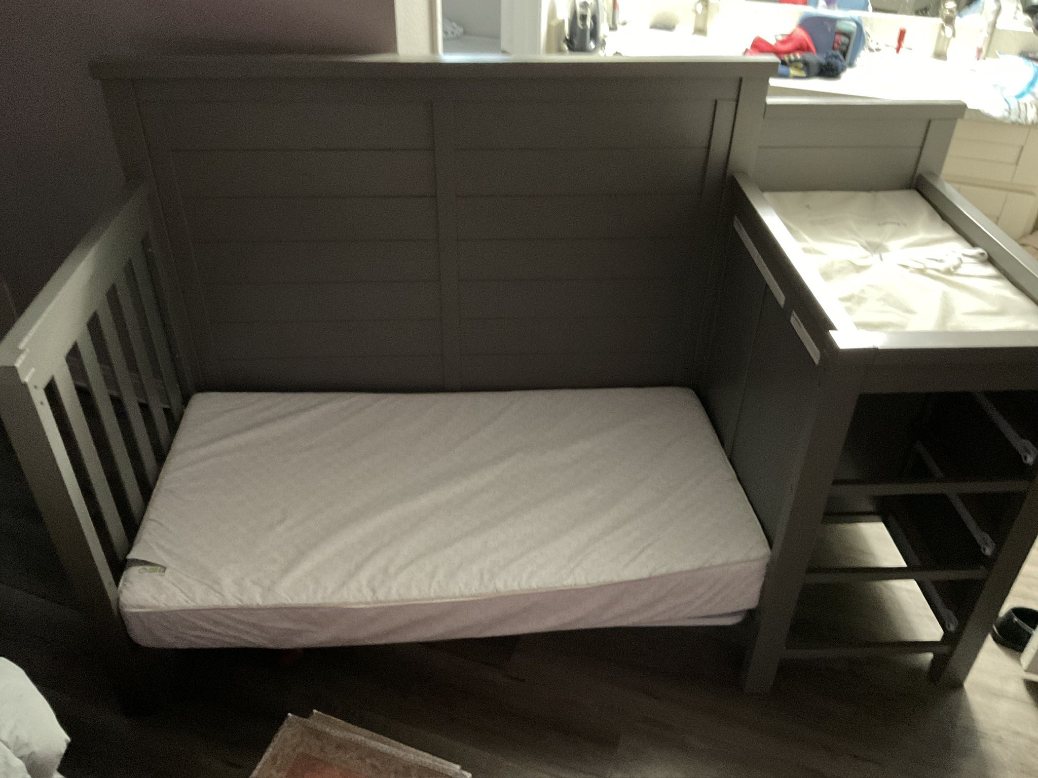 Daybed/Crib In New Condition Barely Used