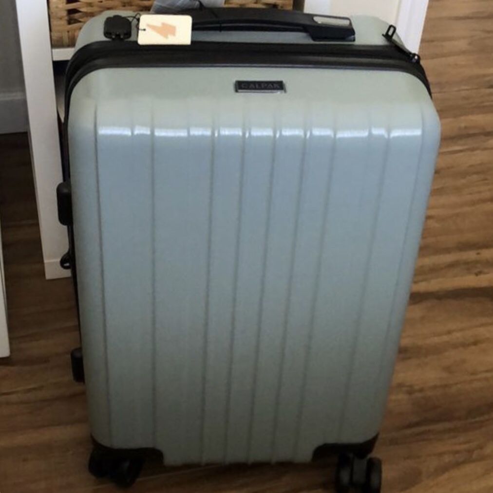 Calpak Maie 20 Carry On Luggage 2 USB for Sale in San Diego, CA - OfferUp