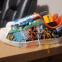 Addias Super Earth New Sz 10.5