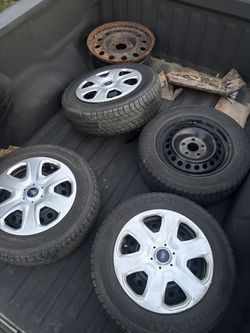 195/65/r15 Ford Rim/tire