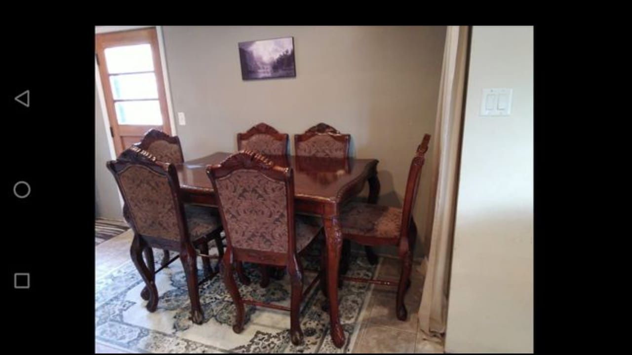 Wood dining table & chairs