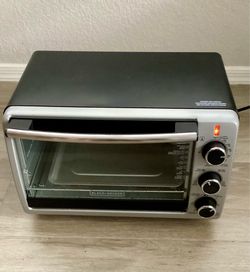 Black + Decker Electric Toaster Oven Countertop 4-Slice TO1950SBD