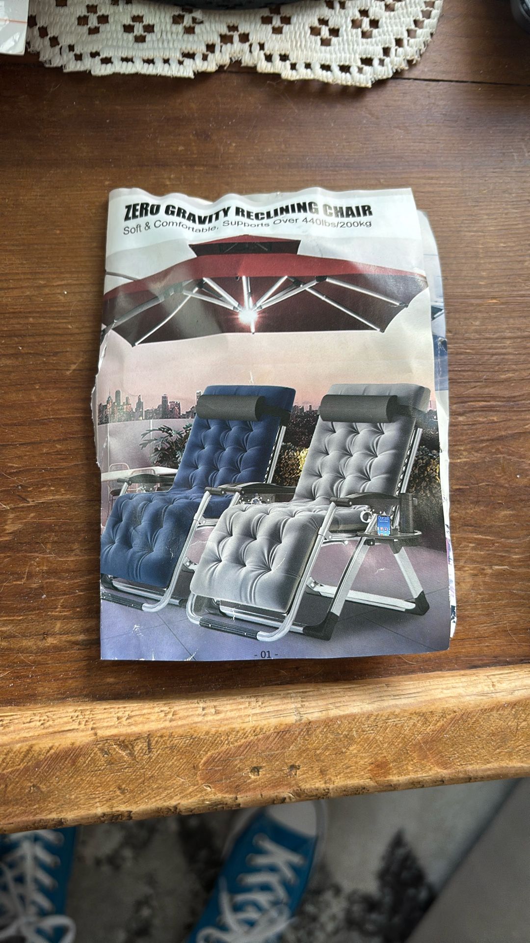 Zero Gravity Reclining Chair With Cushion