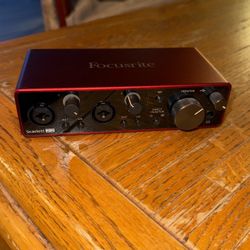 Focusrite Scarlett 2i2 (3rd Gen) USB Audio Interface (New!)