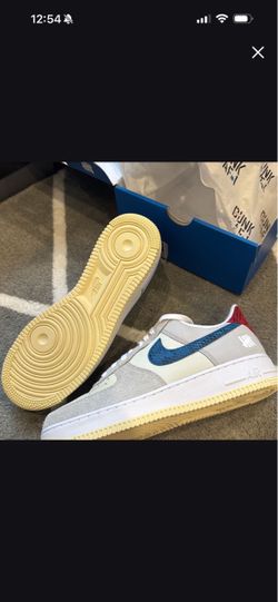 DS AIR FORCE 1 UNDEFEATED SIZE 10