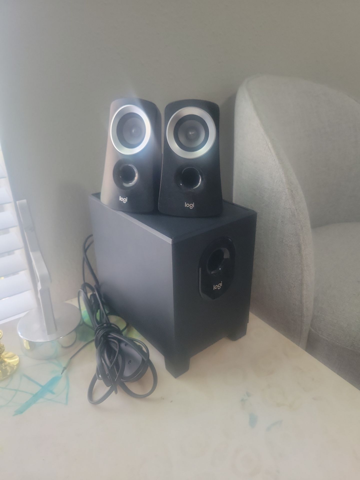Logi Z313 speaker set
