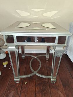 Mirrored End Table with Drawer( 4 piece set)