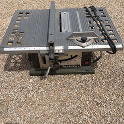 Makita Table Saw model 2708