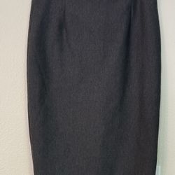  Skirt- Grey by LuLus size M. Zip in back. Business/Casual in good condition