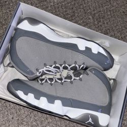 Retro Jordan Cool Grey 9 