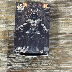 5 Gram Silver .999 Features an image of the Greek god Hades on his throne