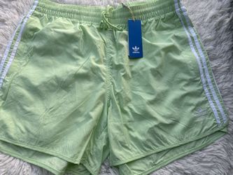 Adidas Original Men's Light Semi Green Spring Athletic Shorts IM9433