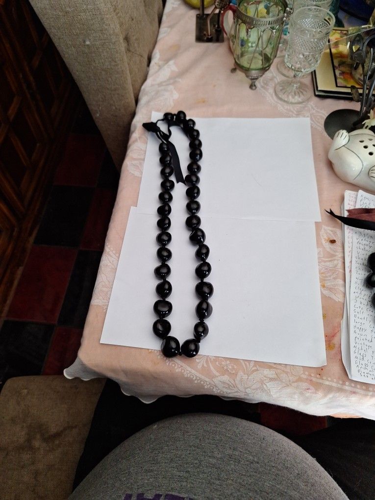 Hawaii Lacquered Black Kukuihaele Nut Necklace Set Of 2