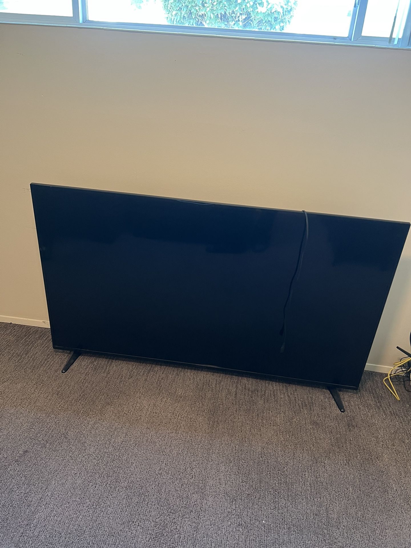 65 In Insignia Tv
