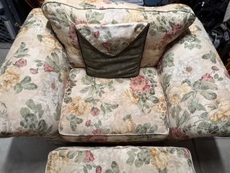 Flower Chair with Ottoman