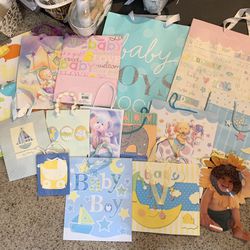 Lot Of 30 Baby Shower Gift Bags  Various Sizes , Genders 