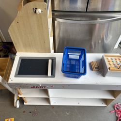 Child’s Shopping Toy