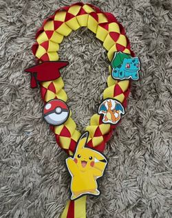 Graduation leis