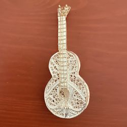 Guitar Pin