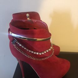 Italina Red Heels Women’s size 9