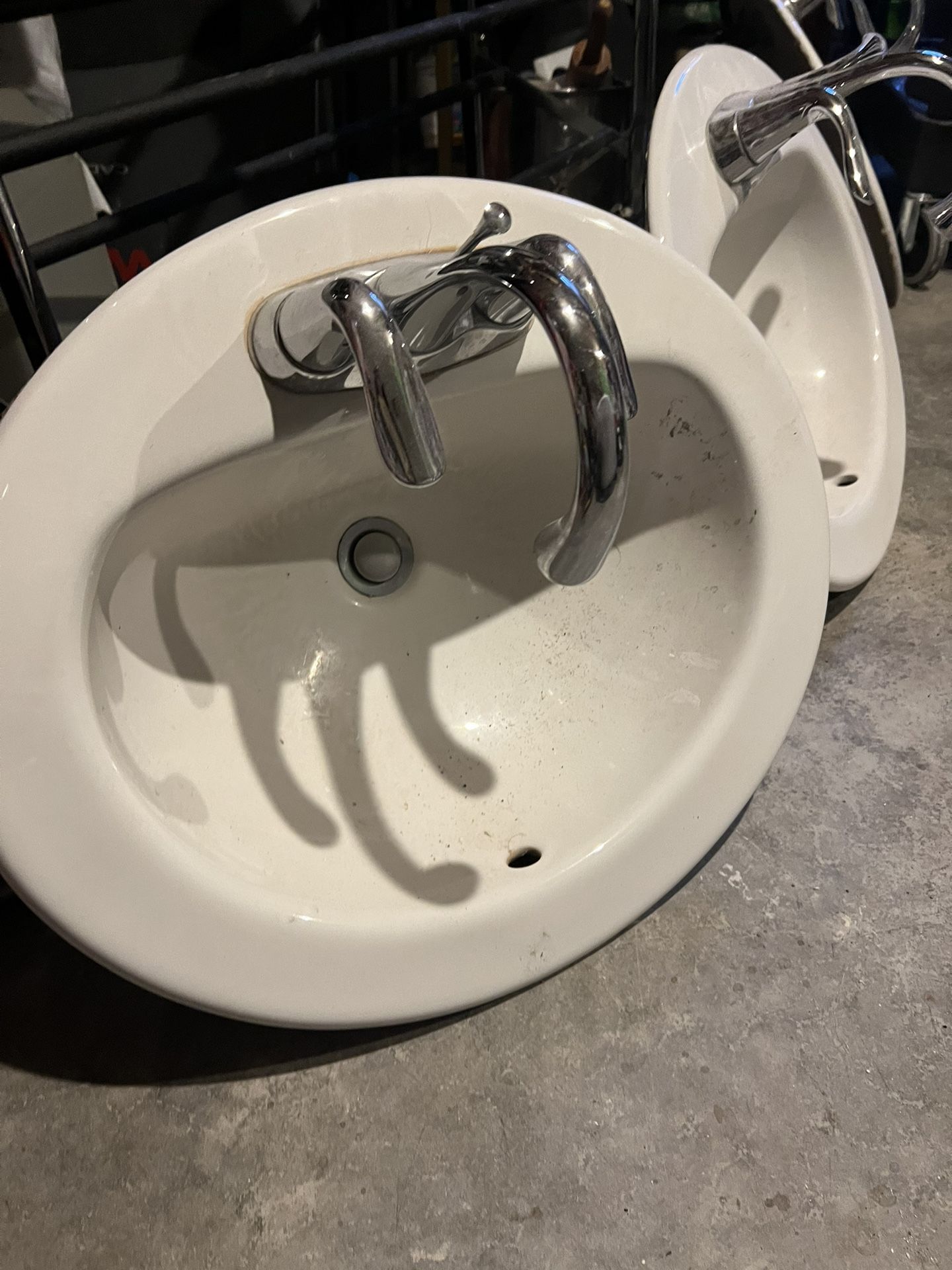 Porcelain Sink With Faucet for Sale in Bothell, WA OfferUp