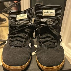 Men’s Adidas Size 11.5