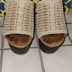 Womens Tall Wedge Size 8, $8