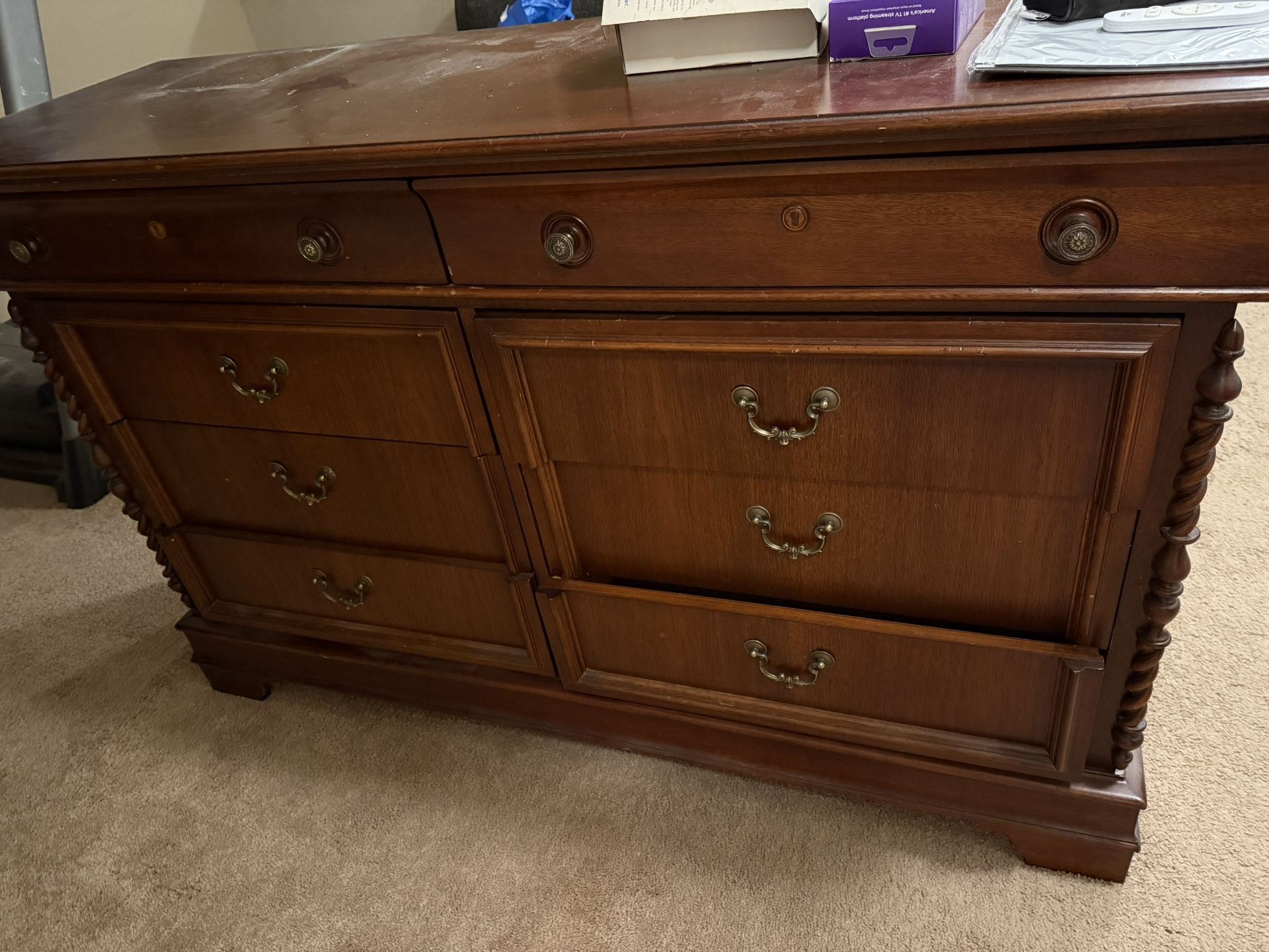 Free Dresser