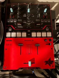 Pioneer DJM-S5 mixer