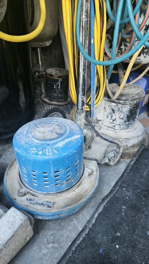 17" 4 Tile Scrubber Floor Buffers