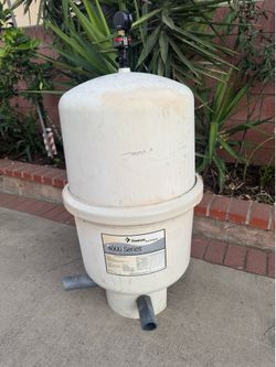 Excellent Pentair 4048 SMBW4048 4000 Series D.E. Pool Filter – Excellent Working Condition!2 This is a heavy-duty Pentair (Purex) SMBW4048 fiberglass
