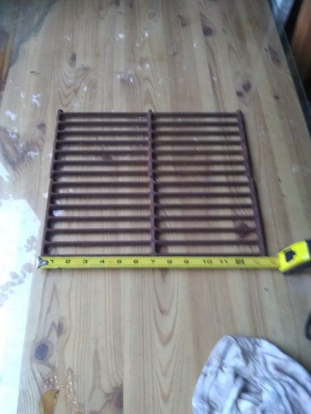 2 Piece Cast Iron BBQ Grill Grates.