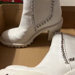 New Spike Boots Name Brand 