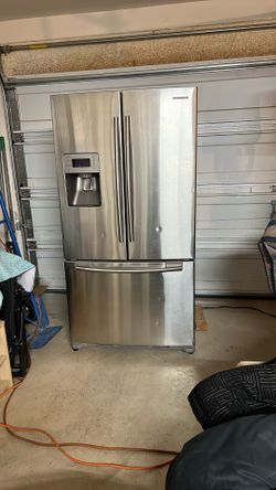Samsung French door refrigerator