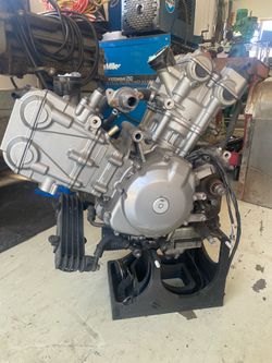 Suzuki SV 650 Engine