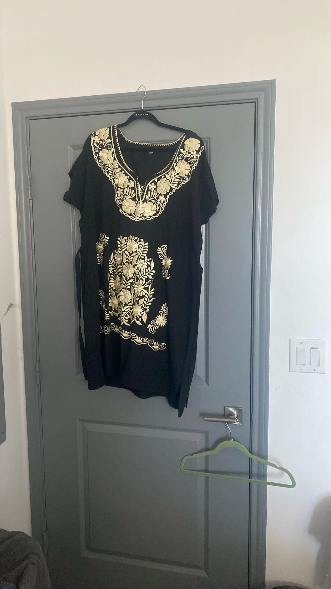 XL Black And Off White Tue Dress