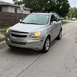 2014 Chevrolet captiva clean title 90k miles we finance with $2000 full price cash $4500