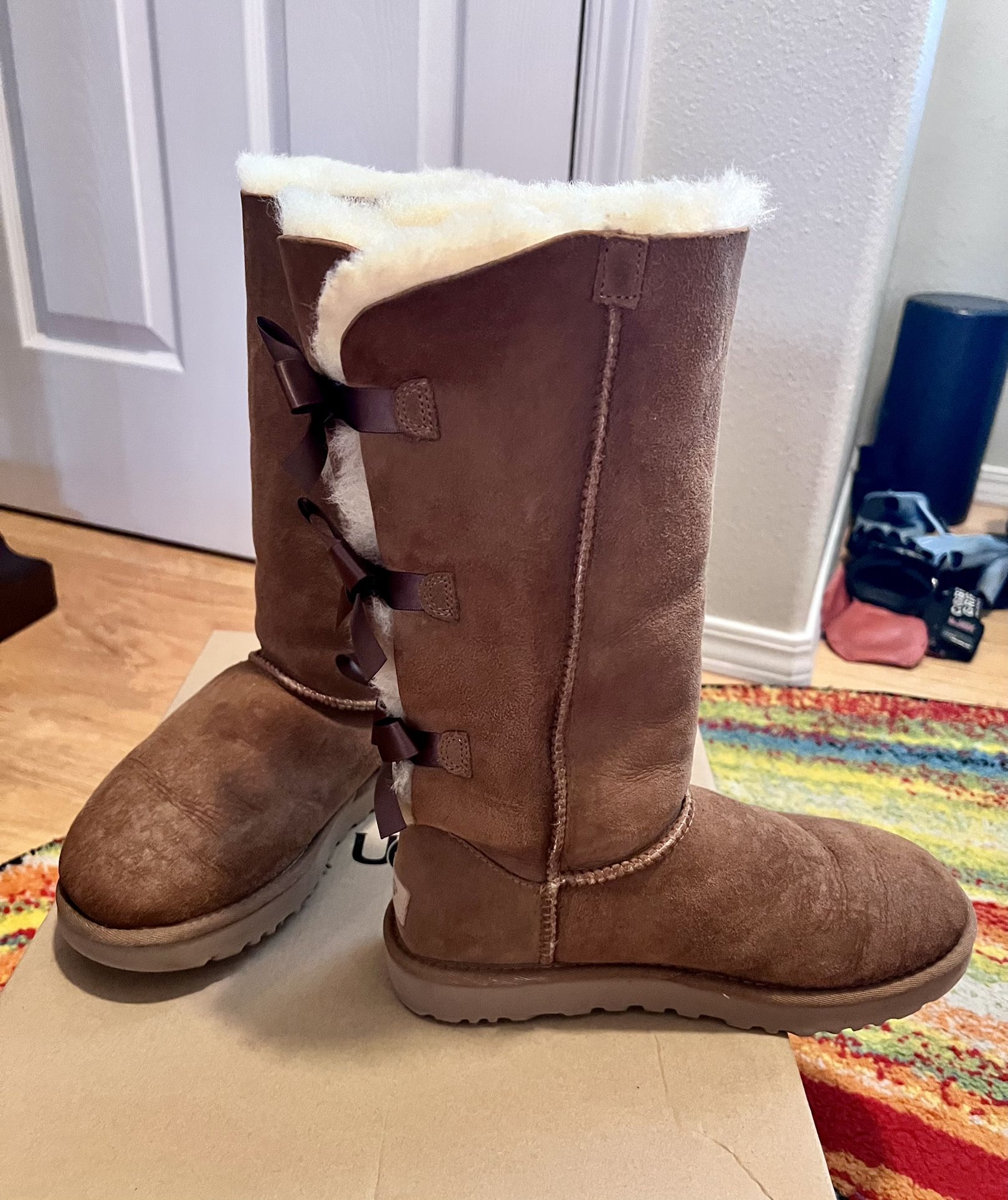 UGG BAILEY BOW TALL!