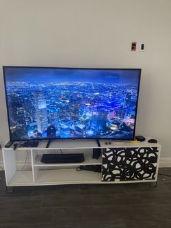 65 inch curve Samsung tv w stand