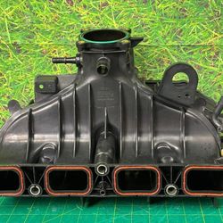 15-19 Land Rover Discovery Sport L550 Engine Air Intake Manifold OEM