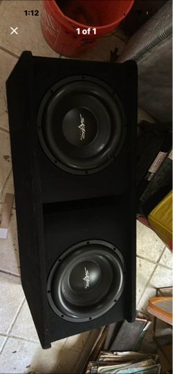600 watt dual 12in subs, also  a 1200 watt amp
