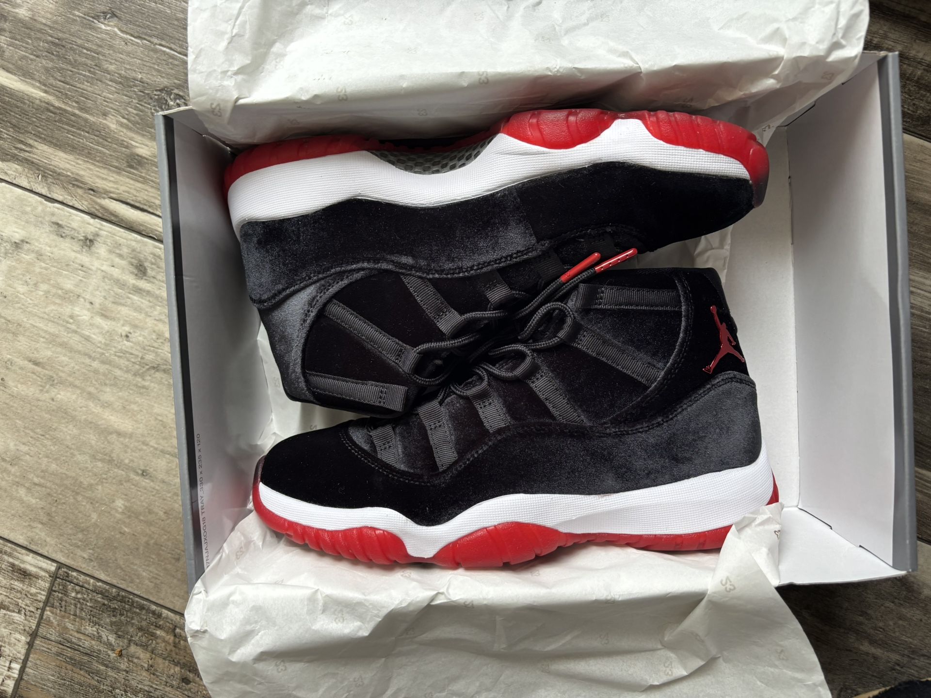 Women’s Jordan 11 Velvet Bred