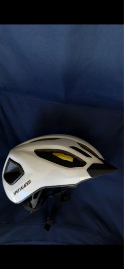 Specialized Chamonix 3 helmet