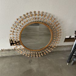 Beautiful round gold diamond mirror