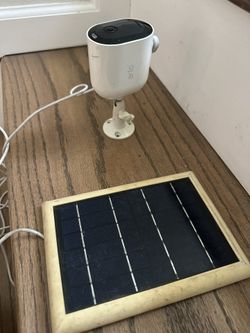 Arlo Pro 3 (3 Cameras, 3 Solar Panels, 1 Base